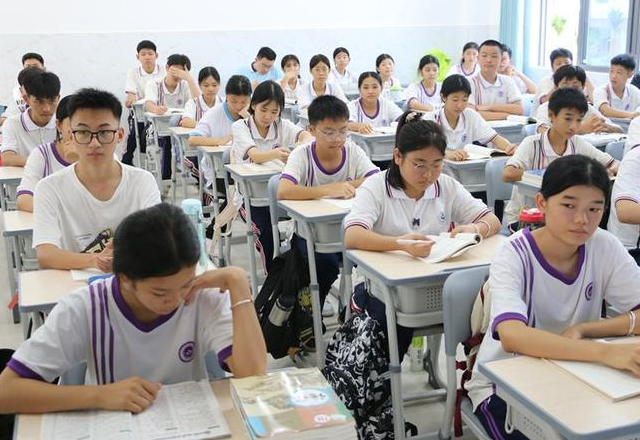 学生展开幻想不断提升言语表达的精确性