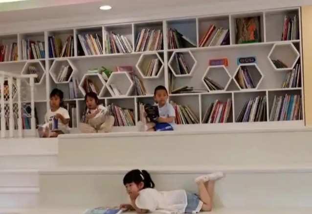 缩小区域城乡之间的差距让教育公平的阳光普照每一个角落 缩小区域城乡之间的差距让教育公平的阳光普照每一个角落