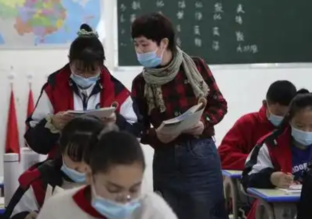 搬到山水间让孩子内行走中读懂家园的厚重让乡土的根脉深植于心